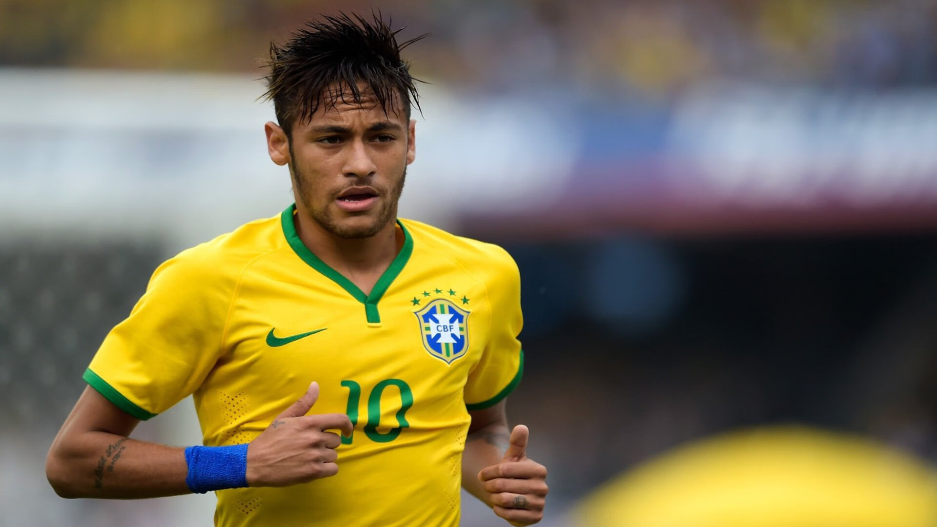 MILAN SPORTS-“华金·托比利亚的传球精准度与反应速度，帮助美洲狮队形成强大防线”