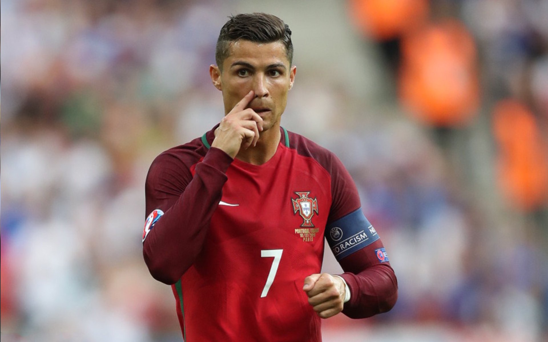 欧冠赛季：黄牌累积停赛改变多场淘汰赛走势 阵容深度再被放大